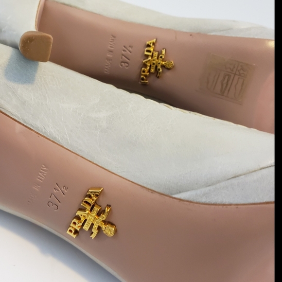 Prada Heels - Picture 5 of 13